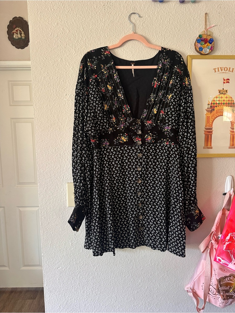 Free People Boho Black Long Sleeve Floral Dress LG EUC Button Up